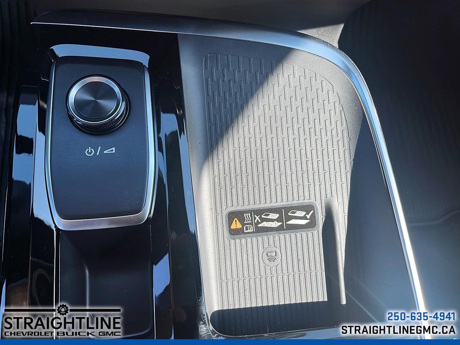 2025 Buick Enclave Sport Touring-17