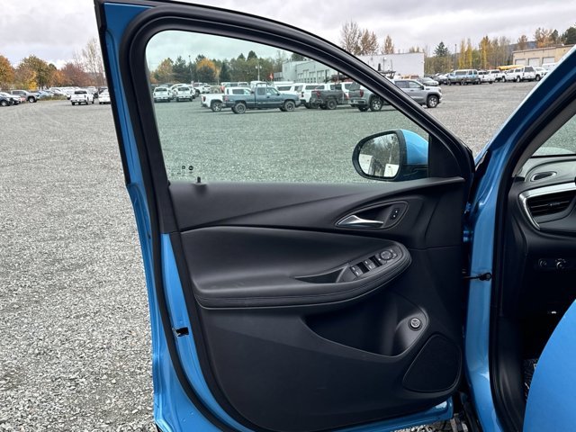 2025 Buick Encore GX Sport Touring-5