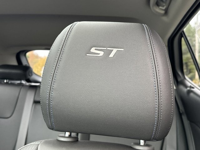 2025 Buick Encore GX Sport Touring-11