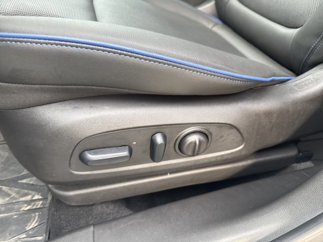 2025 Buick Encore GX Sport Touring-11