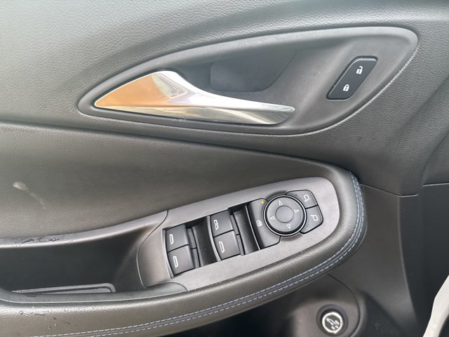 2025 Buick Encore GX Sport Touring-10