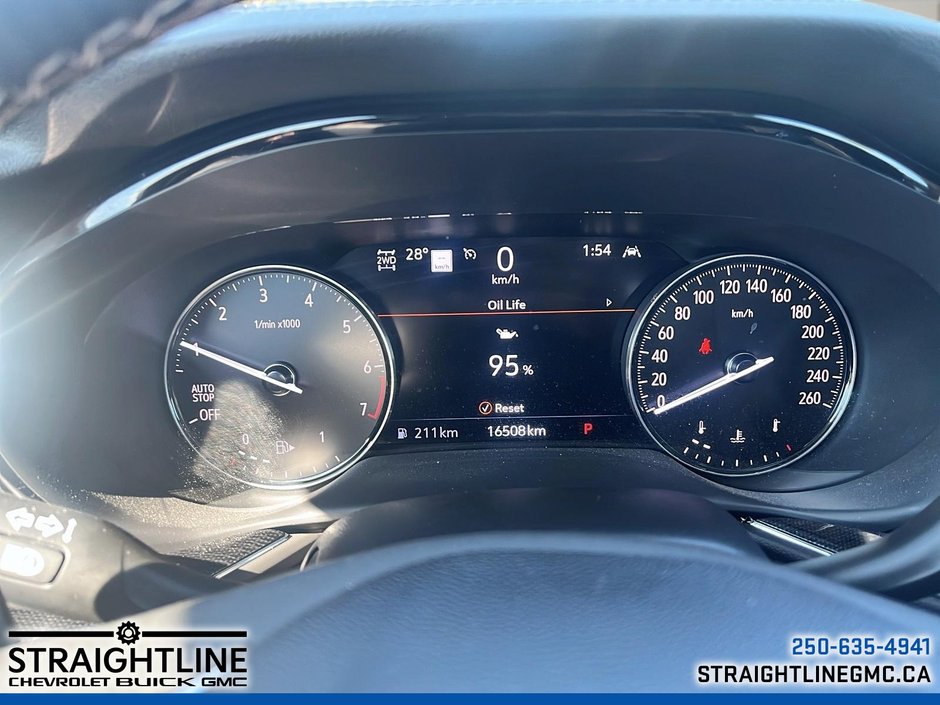 2023 Buick Envision Essence-11