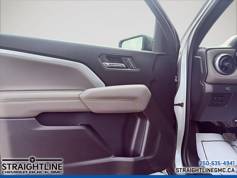 2023 Chevrolet Colorado 4WD ZR2-8