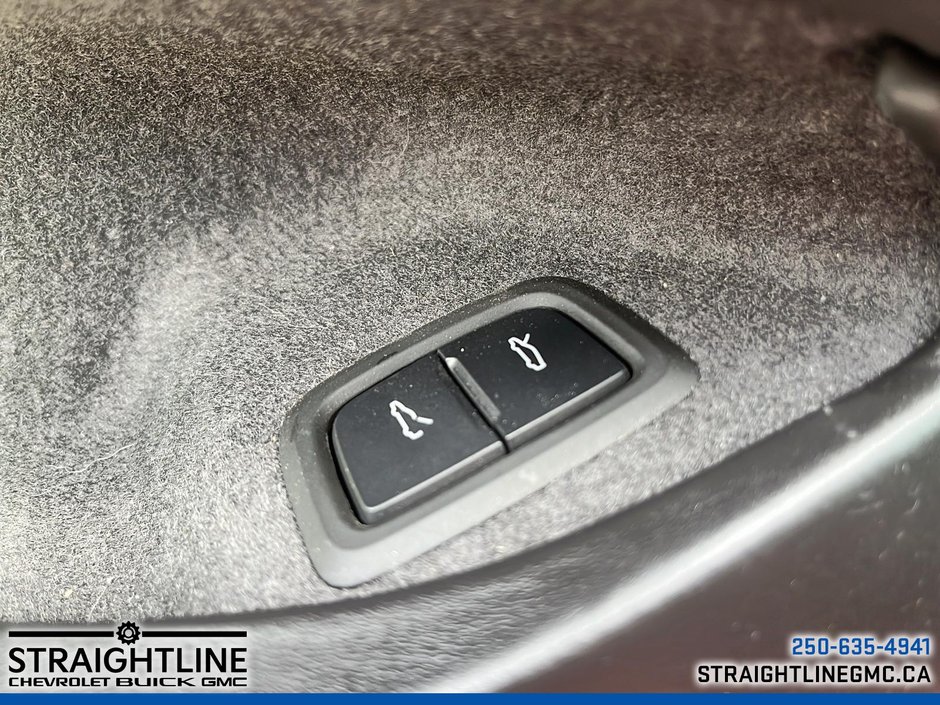 2023 Chevrolet Corvette 3LT-22