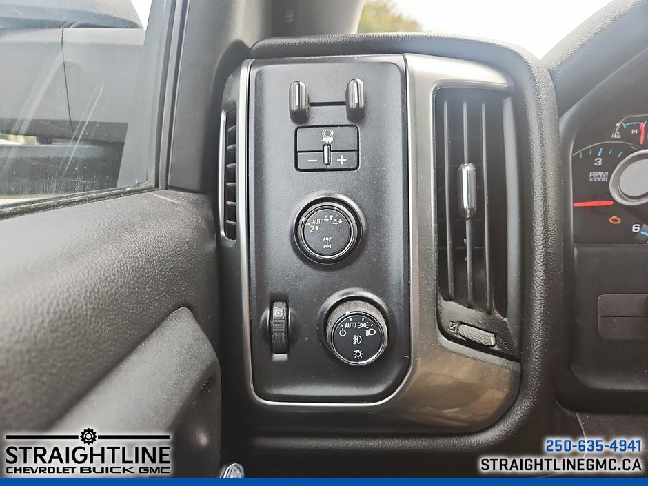 2018 Chevrolet Silverado 1500 LT-13