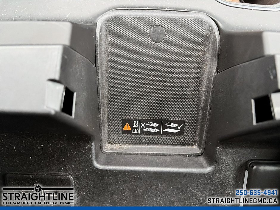 2023 Chevrolet Silverado 1500 LT Trail Boss-19