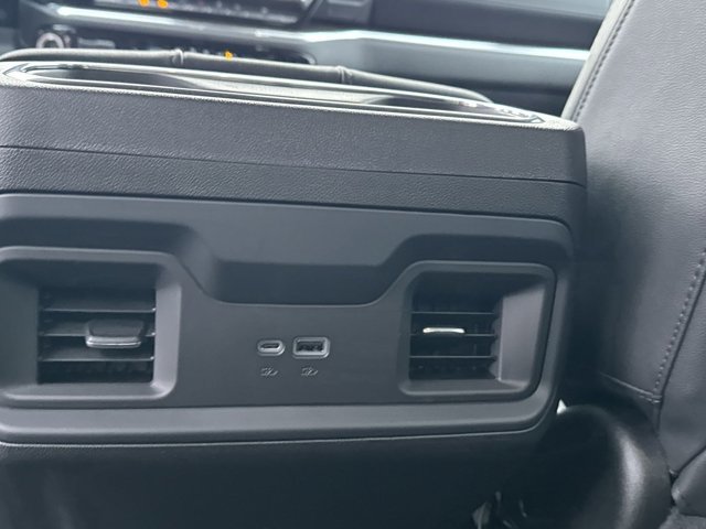 2025 Chevrolet Silverado 1500 RST-8