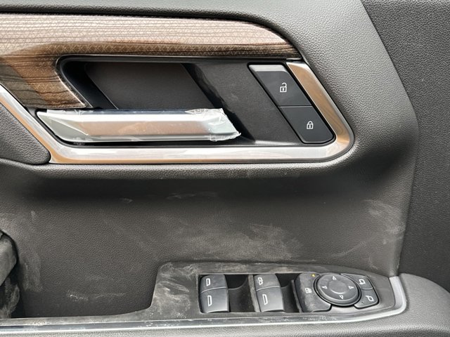 2025 Chevrolet Silverado 1500 RST-8