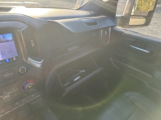 2020 Chevrolet Silverado 3500HD High Country-25