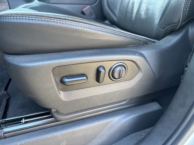 2020 Chevrolet Silverado 3500HD High Country-10