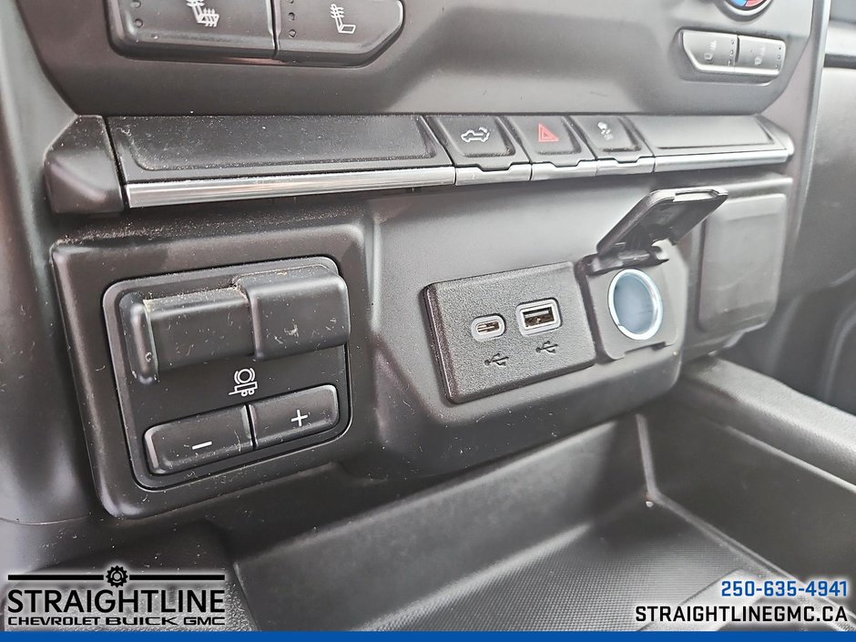 2022 Chevrolet Silverado 3500HD LT-18
