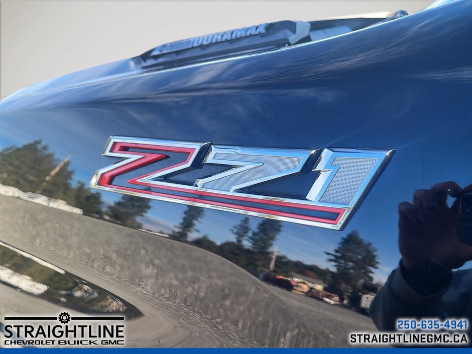 2022 Chevrolet Silverado 3500HD LT-24