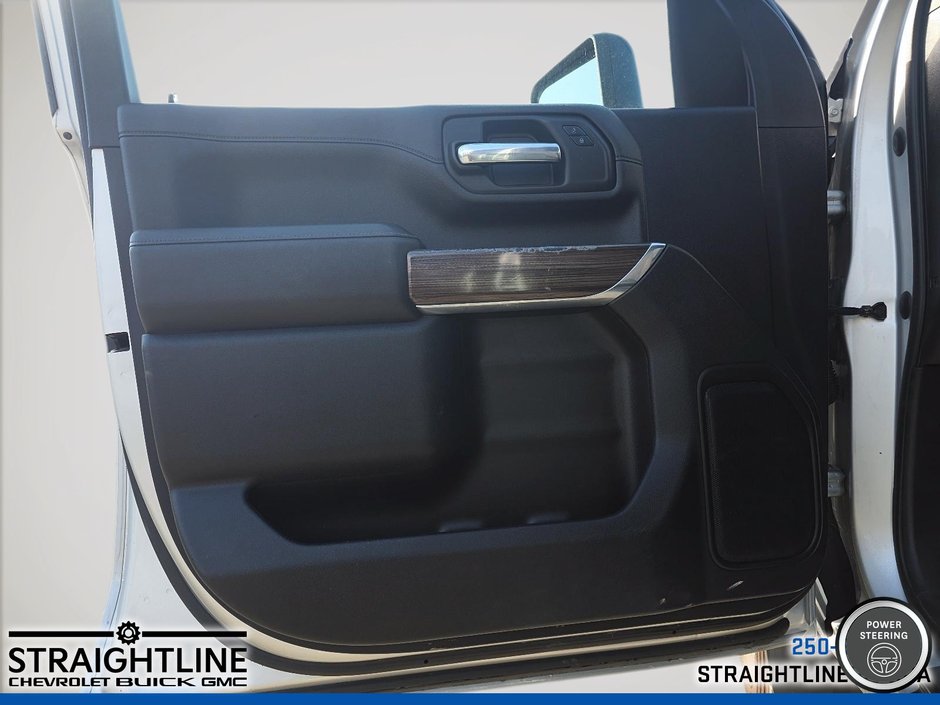 2022 Chevrolet Silverado 3500HD LT-11