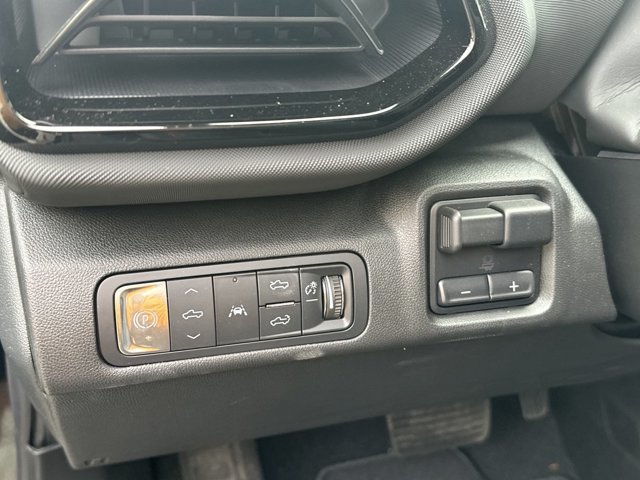 2024 Chevrolet Silverado EV RST-10