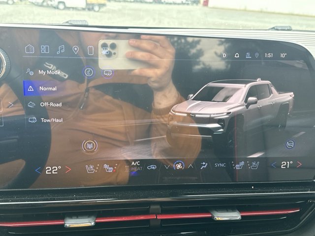 2024 Chevrolet Silverado EV RST-23