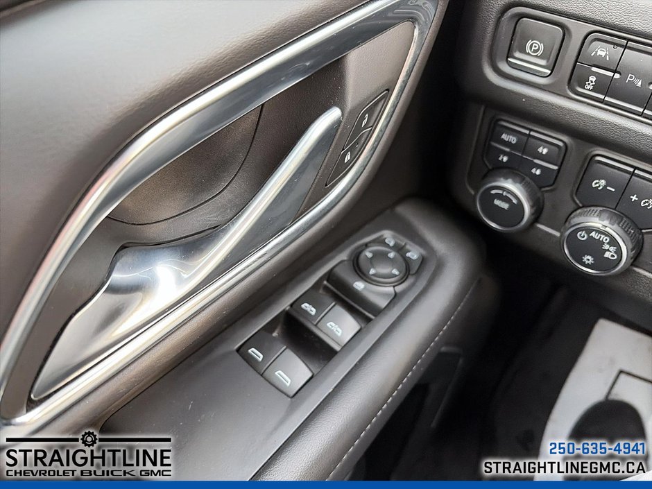 2023 Chevrolet Suburban LS-19