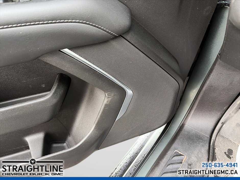 2023 Chevrolet Suburban LS-20