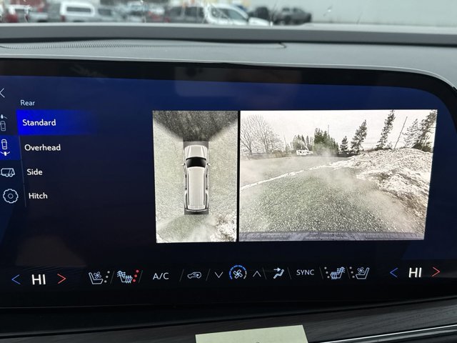 2025 Chevrolet Suburban Premier-21