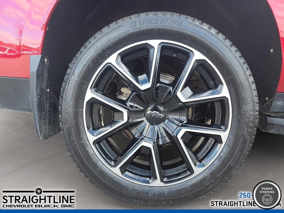 2025 Chevrolet Suburban RST-6