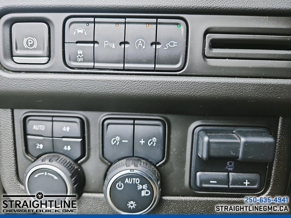 2021 Chevrolet Tahoe RST-14