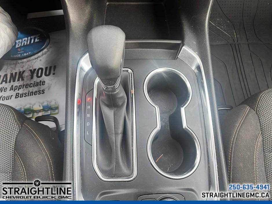 2021 Chevrolet Traverse LS-13