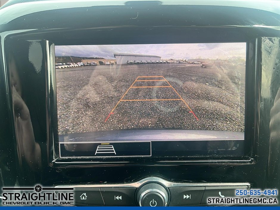 2021 Chevrolet Traverse LS-15