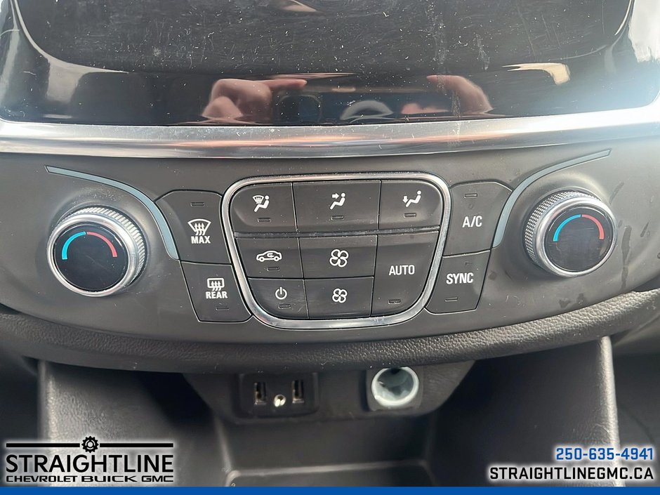 2021 Chevrolet Traverse LS-17