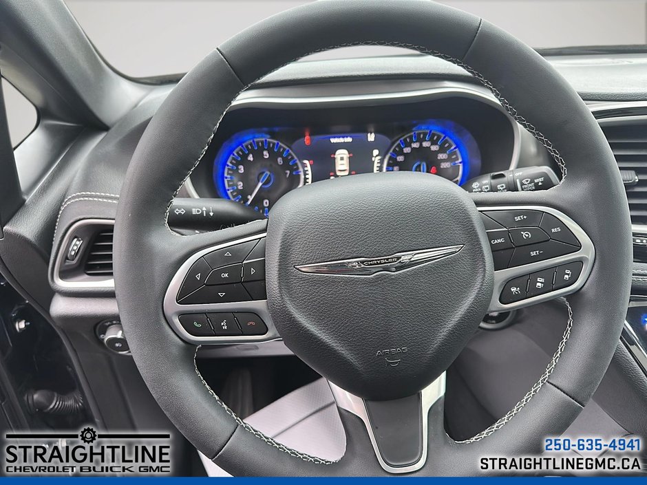 2025 Chrysler Pacifica Select-10