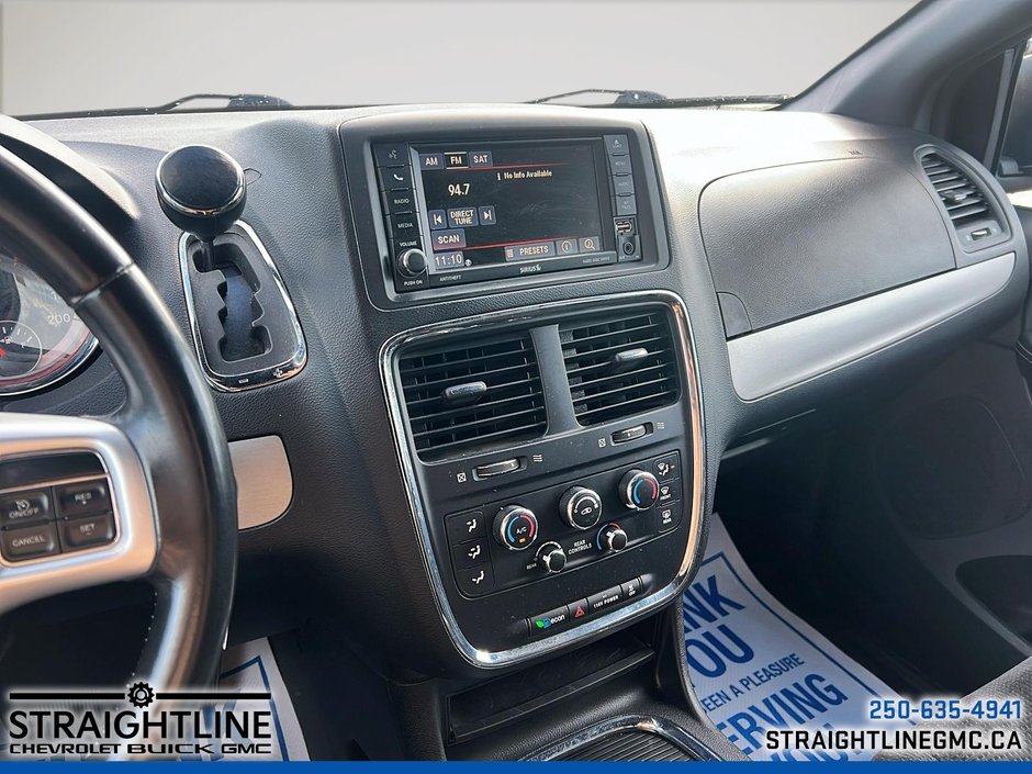 2017 Dodge Grand Caravan SXT-8