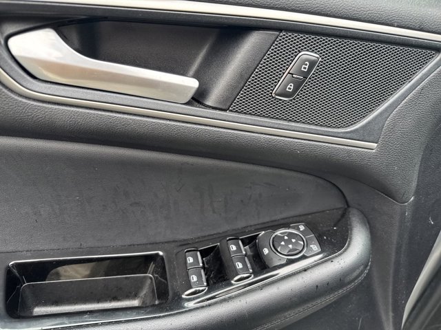 2020 Ford Edge SEL-9