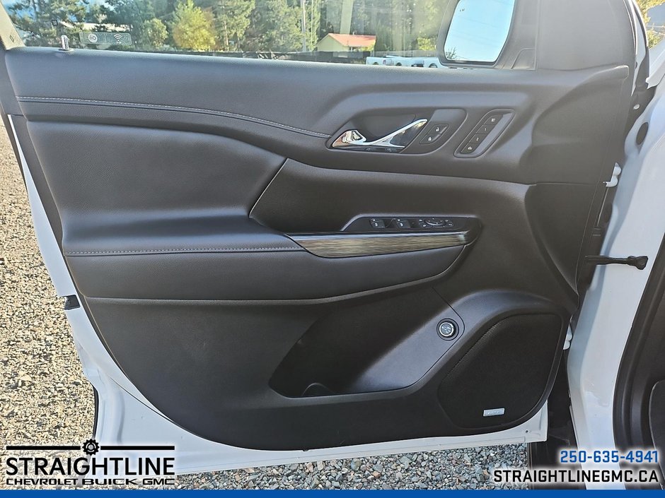 2023 GMC Acadia SLT-9