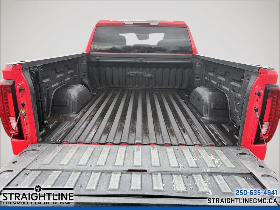 2021 GMC Sierra 1500 AT4-15