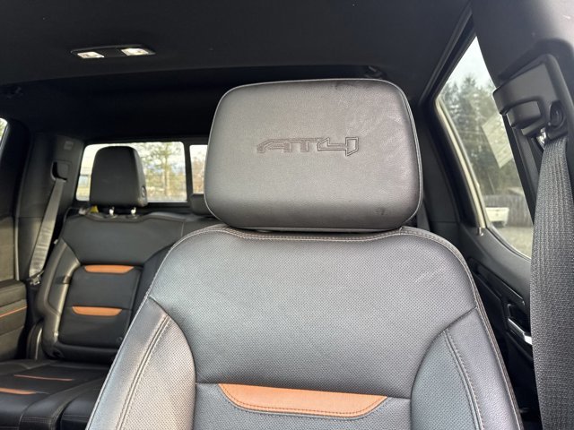 2023 GMC Sierra 1500 AT4-15