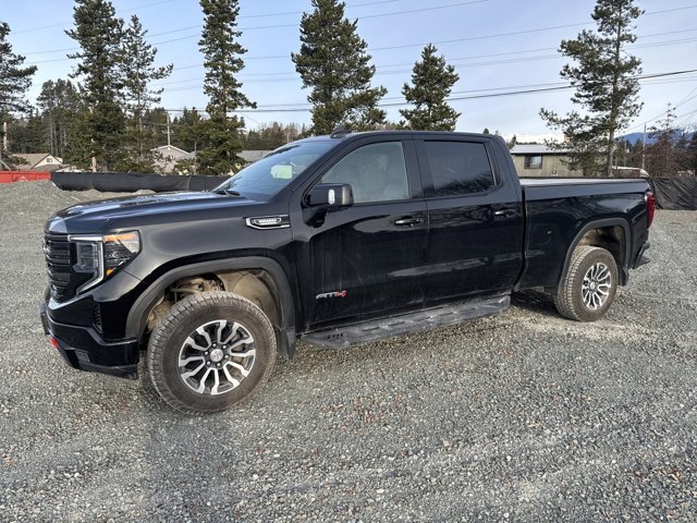2023 GMC Sierra 1500 AT4-0