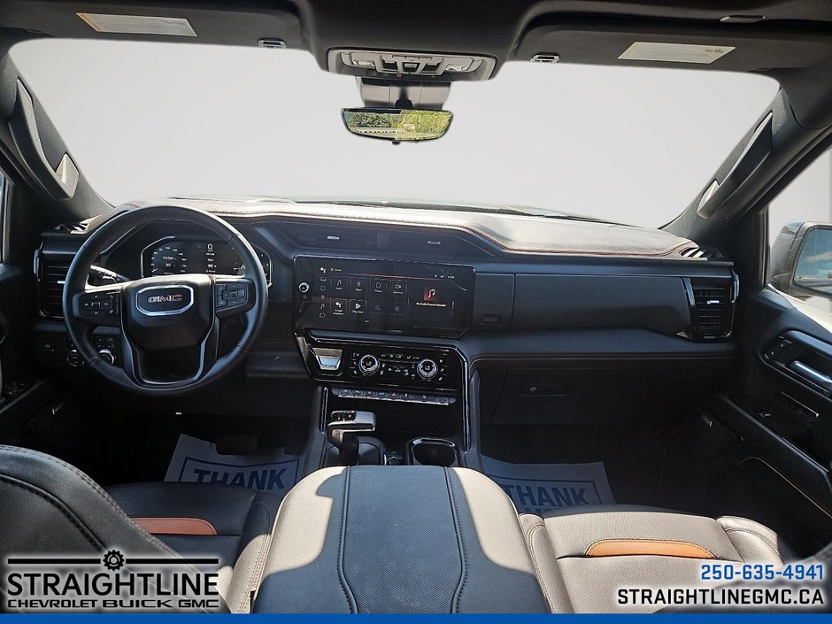 2024 GMC Sierra 1500 AT4-8