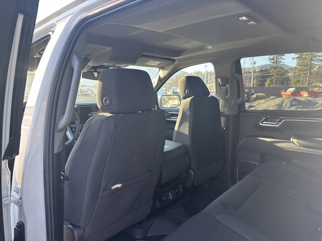 2025 GMC Sierra 1500 SLE-8