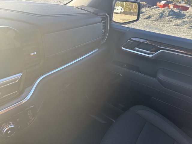 2025 GMC Sierra 1500 SLE-21