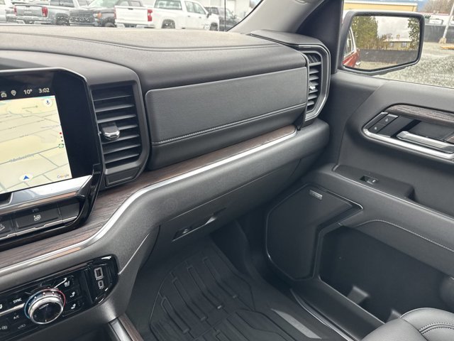 2025 GMC Sierra 1500 SLT-32