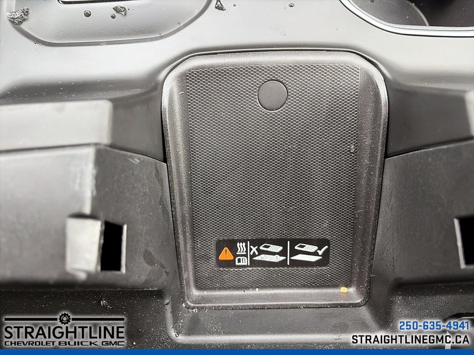 2025 GMC Sierra 1500 Denali-23