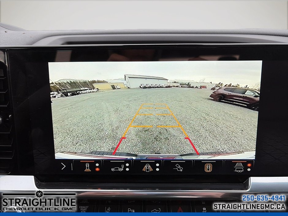 2025 GMC Sierra 3500HD SLT-17