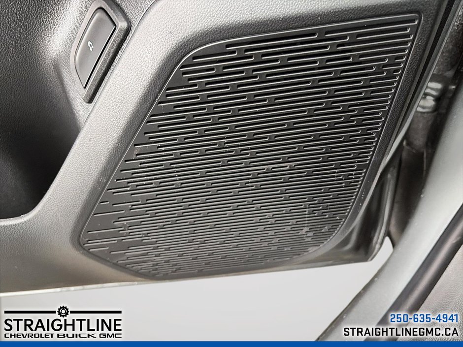 2026 GMC Terrain AT4-23