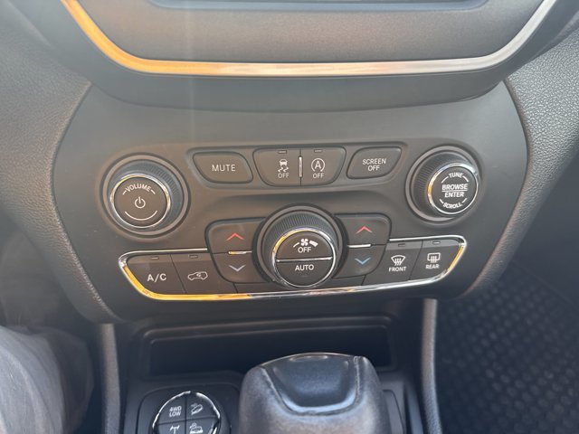 2019 Jeep Cherokee Trailhawk Elite-16