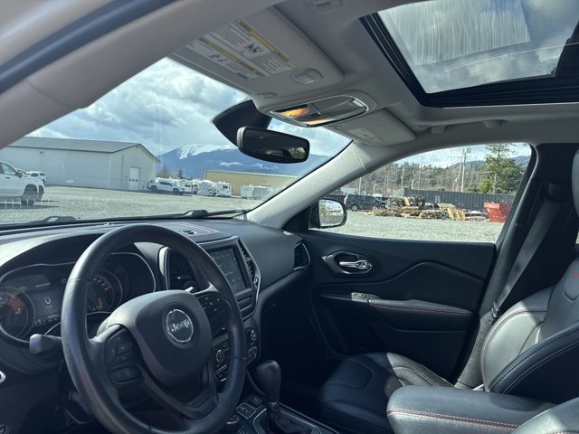 2019 Jeep Cherokee Trailhawk Elite-11
