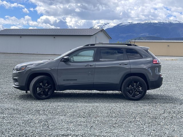 2022 Jeep Cherokee Altitude-2