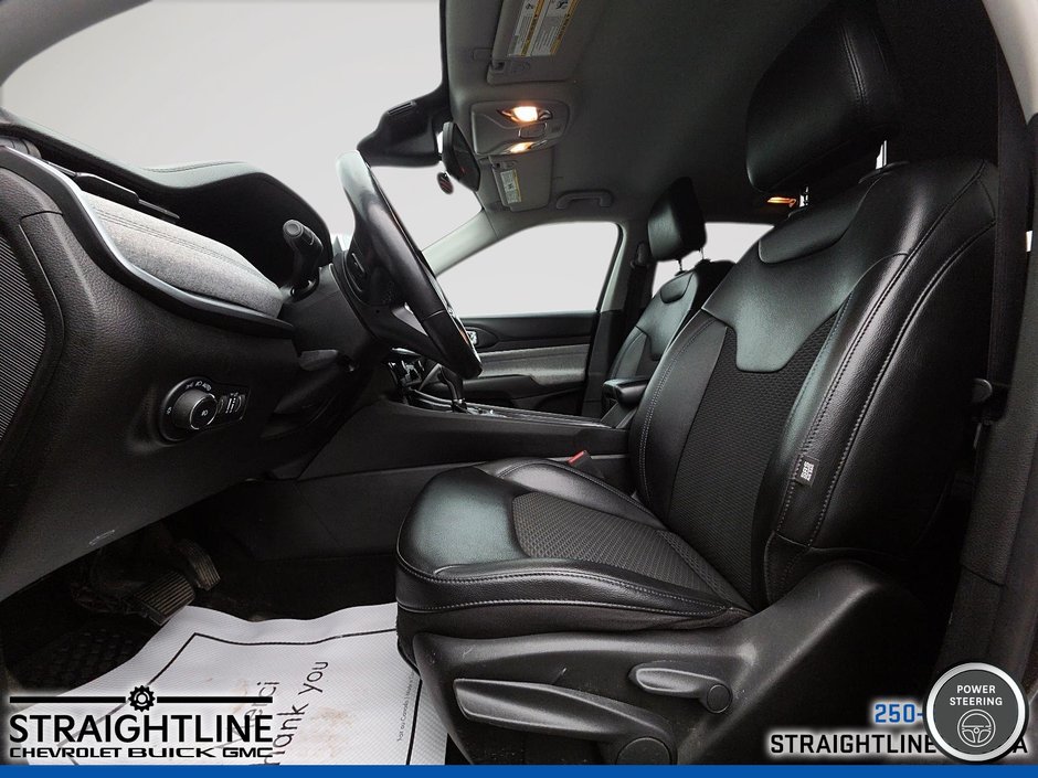 2022 Jeep Compass North-7