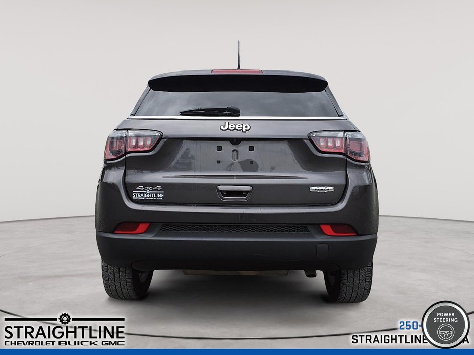 2022 Jeep Compass North-2