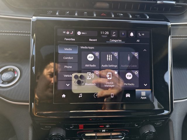 2024 Jeep Grand Cherokee Altitude-23