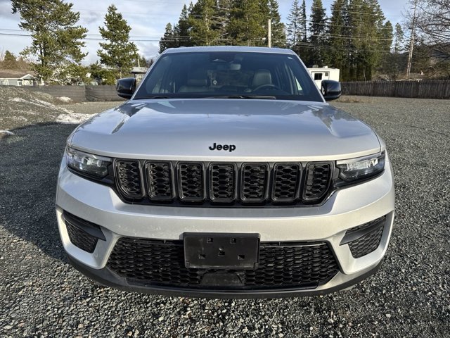 2024 Jeep Grand Cherokee Altitude-1
