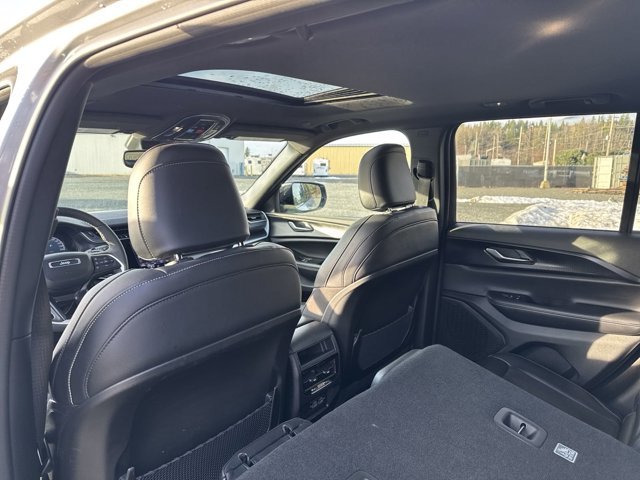 2024 Jeep Grand Cherokee Altitude-10
