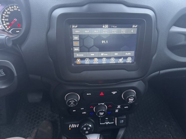 2021 Jeep Renegade Trailhawk-16